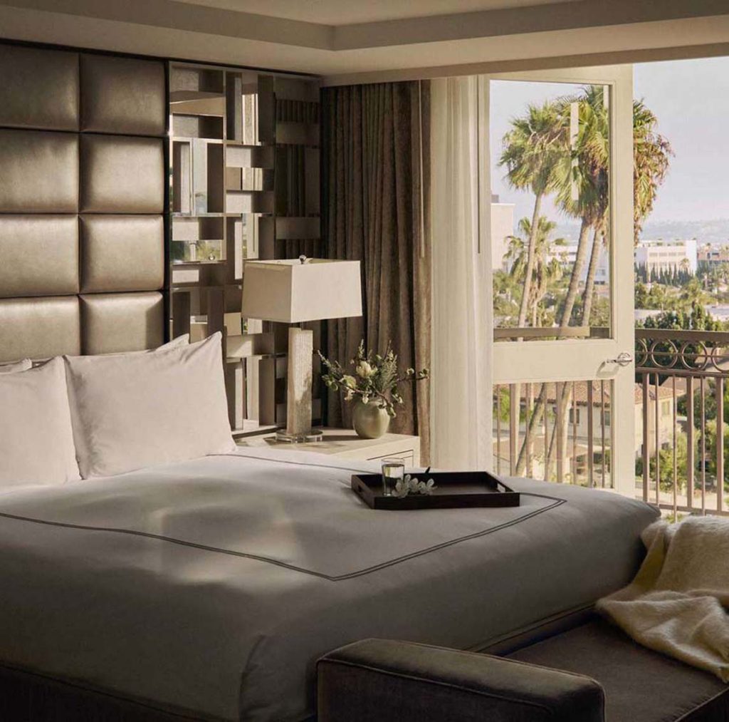 Booking Your Ideal Hotel in Los Angeles: Travel Tips